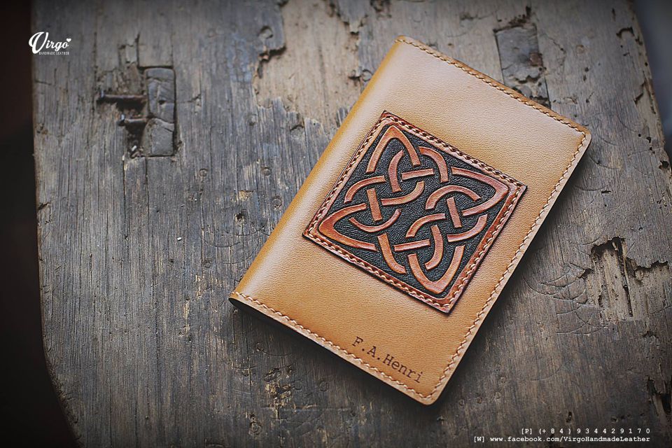 Sheridan Passport Cover