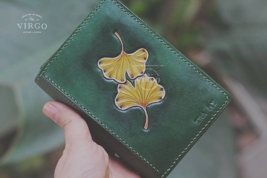 Ginkgo Hand Carved Short Coin Wallet