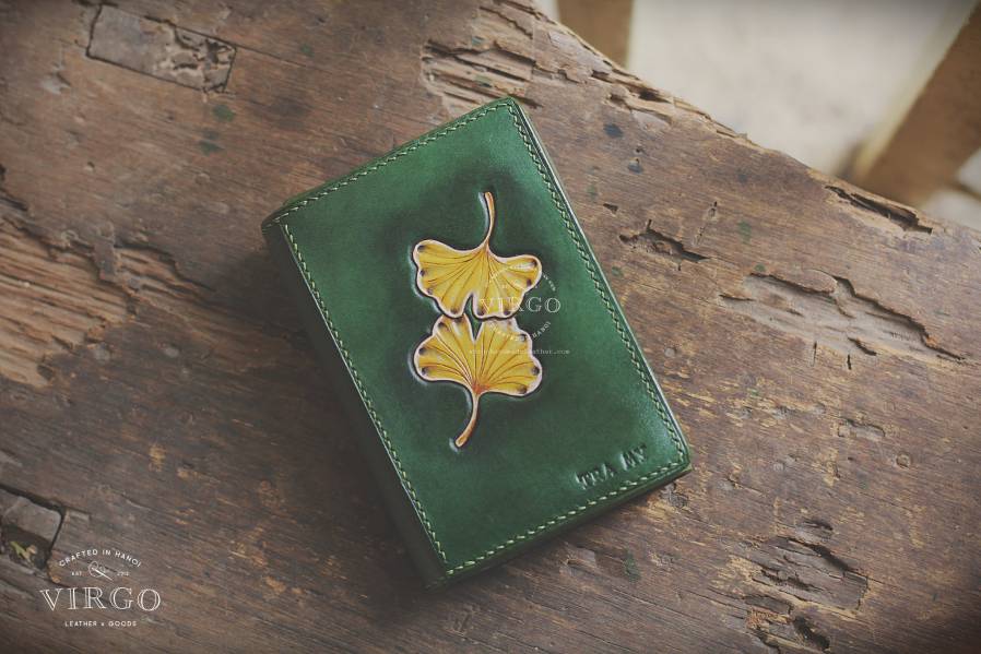 Ginkgo Hand Carved Short Coin Wallet