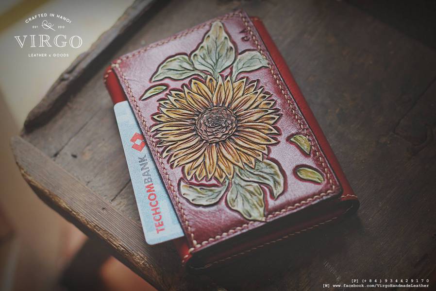 Sunflower Hand Carved Short Coin Wallet